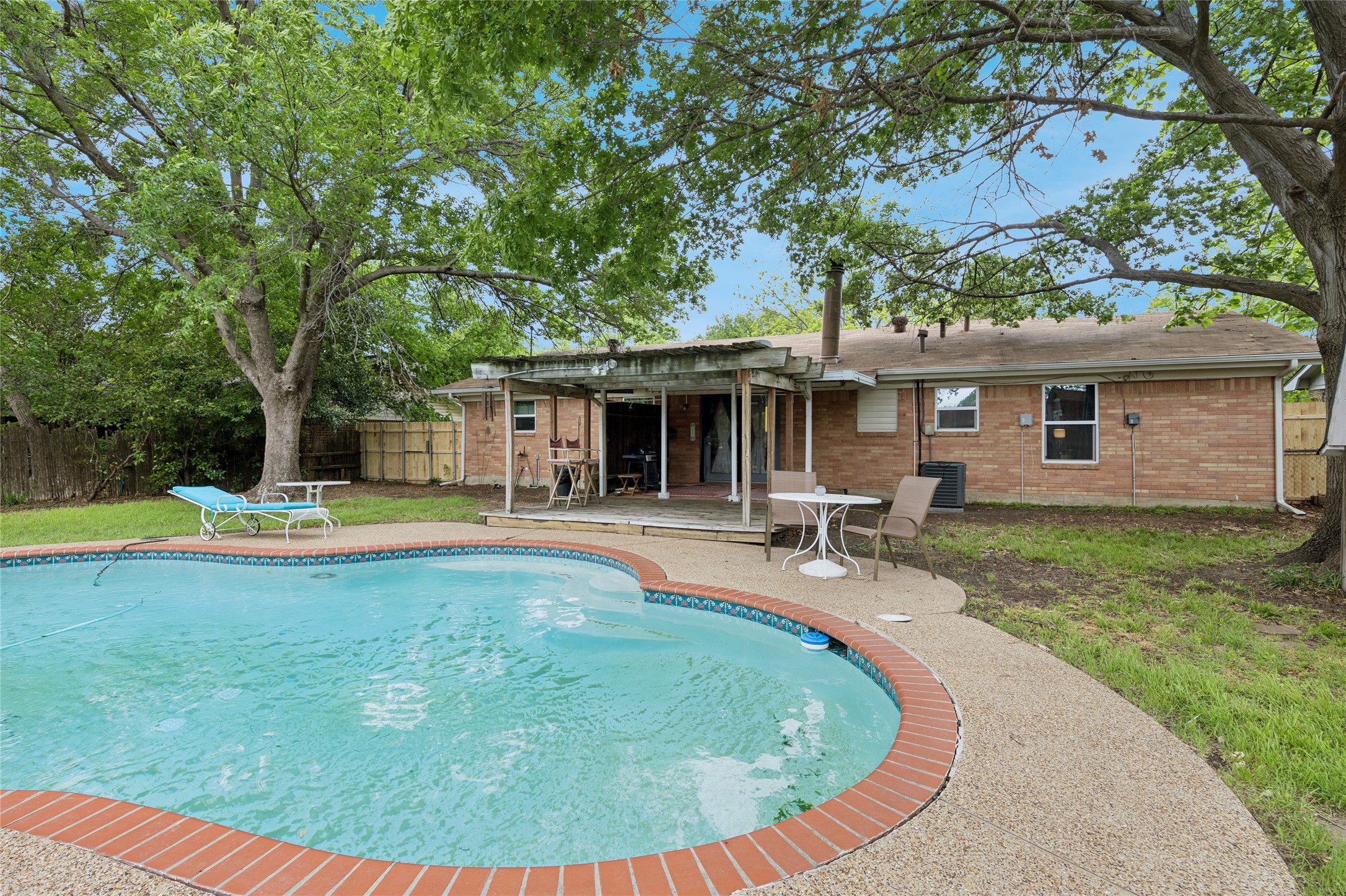 7420 Maple Drive North Richland Hills TX 76180
