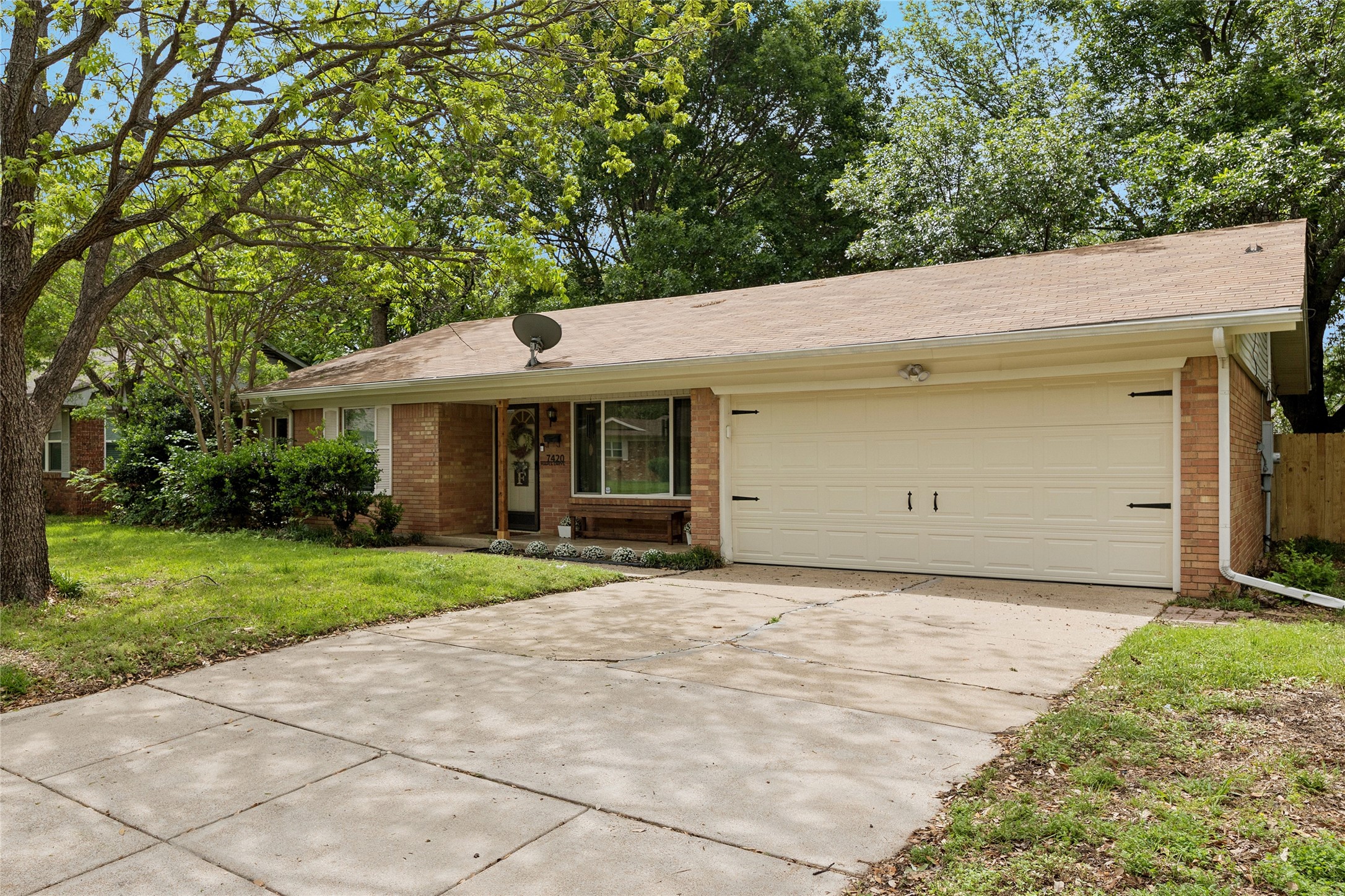 7420 Maple Drive North Richland Hills TX 76180