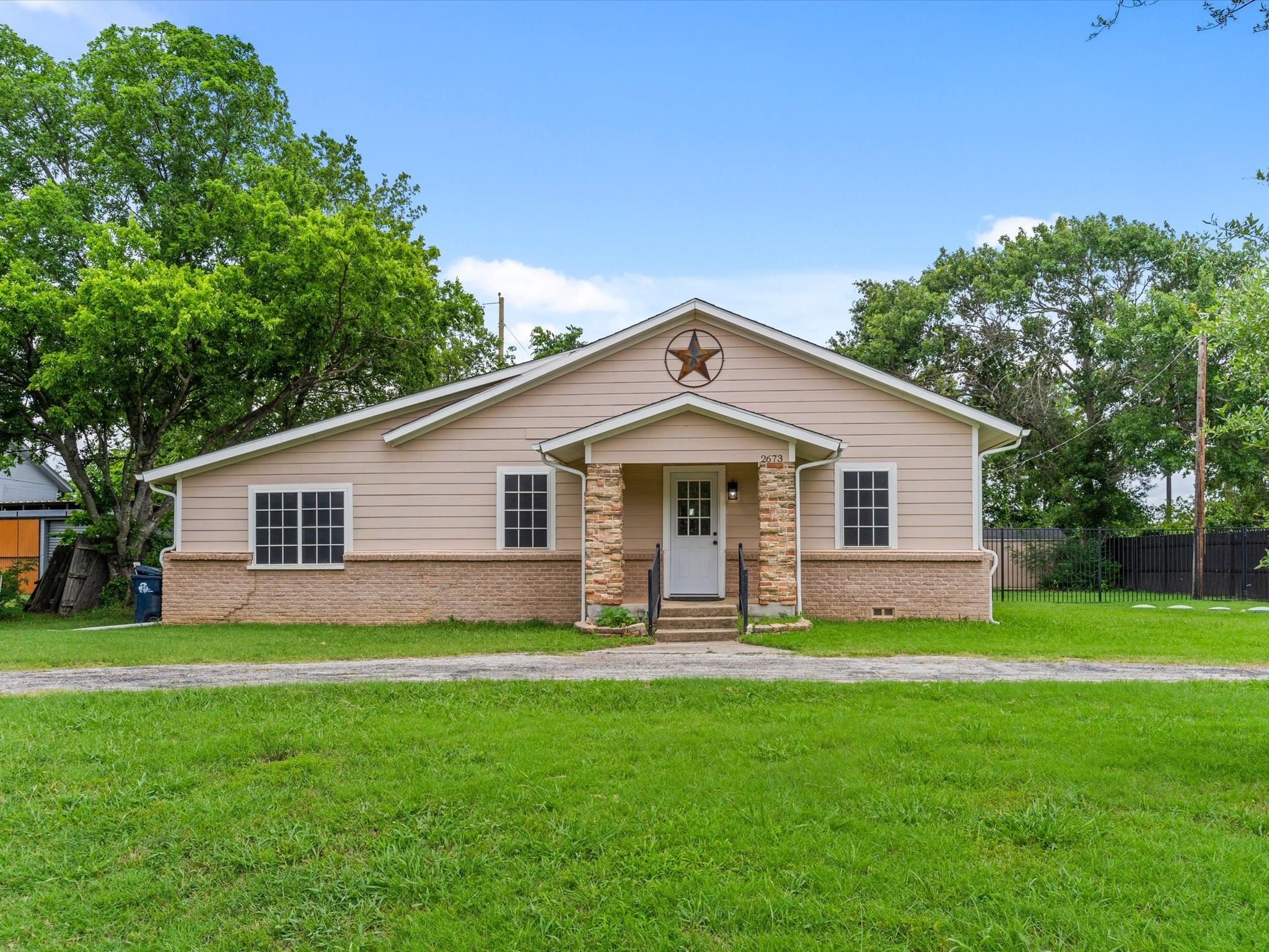 2673 S Bonnie Brae Street Denton TX 76207
