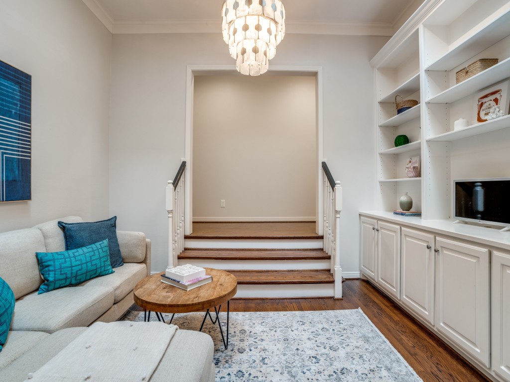 4561 Bordeaux Avenue Highland Park TX 75205