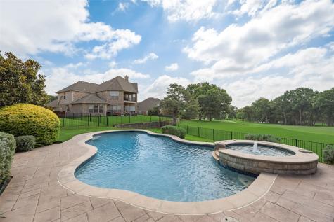 2501 Valley Creek Trail Mckinney TX 75072