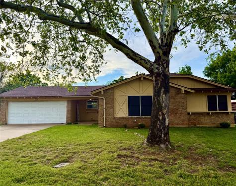 806 Ridgeway Road Joshua TX 76058