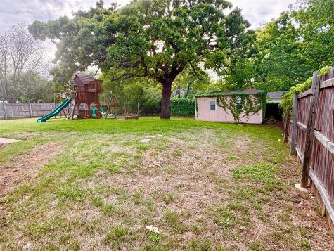 806 Ridgeway Road Joshua TX 76058