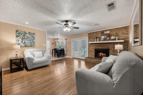 806 Ridgeway Road Joshua TX 76058