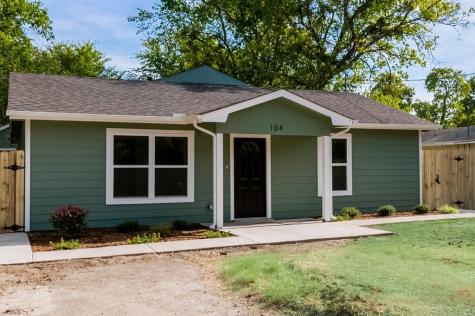 104 E Kirby Quinlan TX 75474