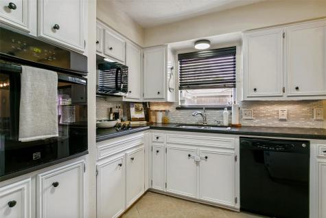 6917 Smithfield Road North Richland Hills TX 76182