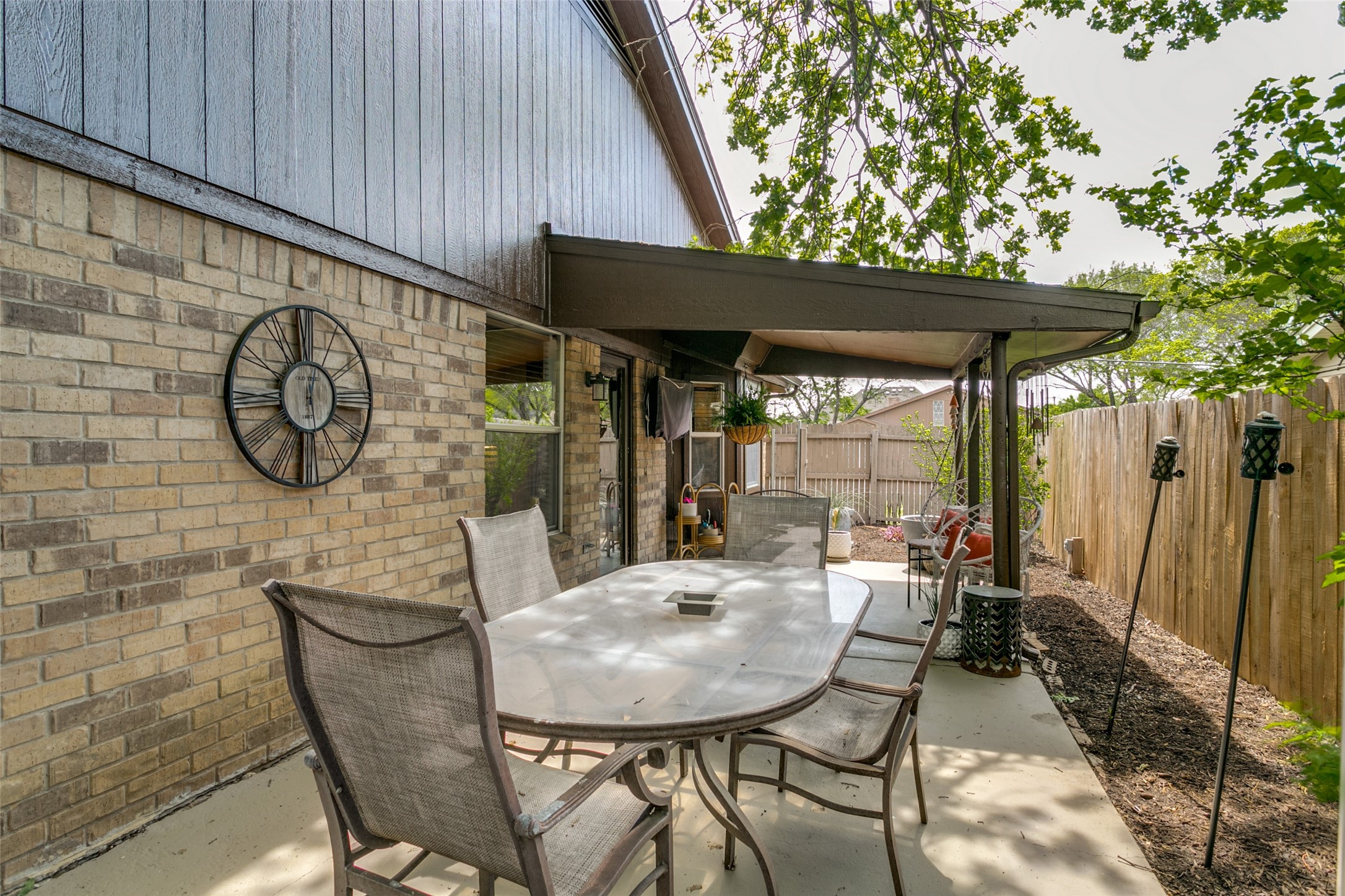 6917 Smithfield Road North Richland Hills TX 76182