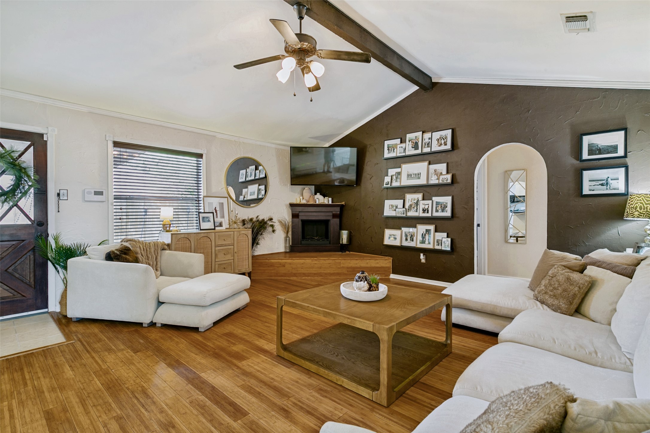 6917 Smithfield Road North Richland Hills TX 76182
