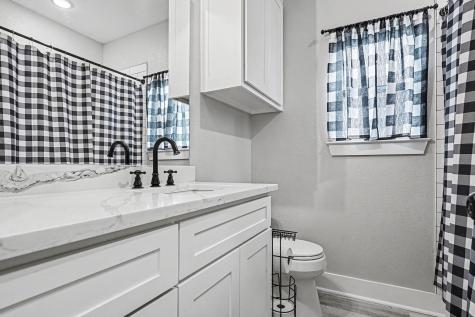 2313 Camryn Street Mabank TX 75147