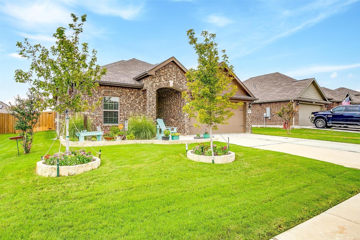 1817 Rialto Lane Crowley TX 76036