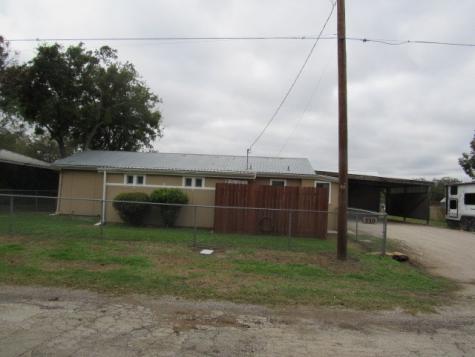 710 Trickham Street Bangs TX 76823