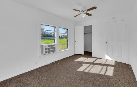 927 Oakwood Avenue Waco TX 76706