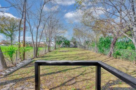 927 Oakwood Avenue Waco TX 76706