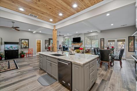 318 Crestview Lane Hideaway TX 75771