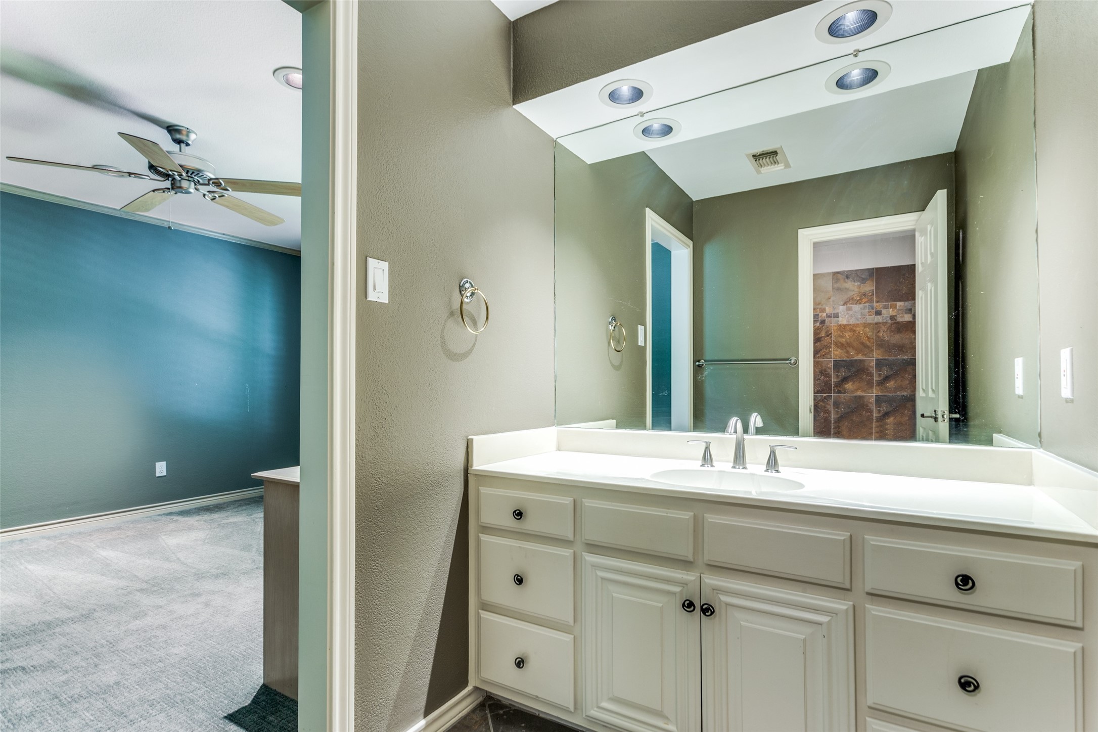 3805 Briarhaven Road Fort Worth TX 76109