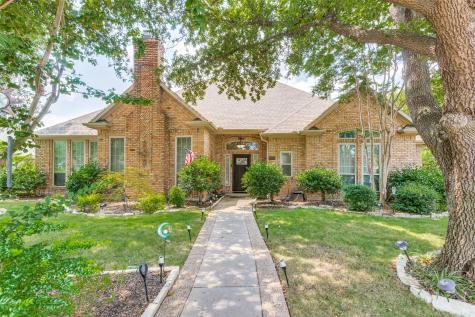 6509 Limerick Lane Garland TX 75044