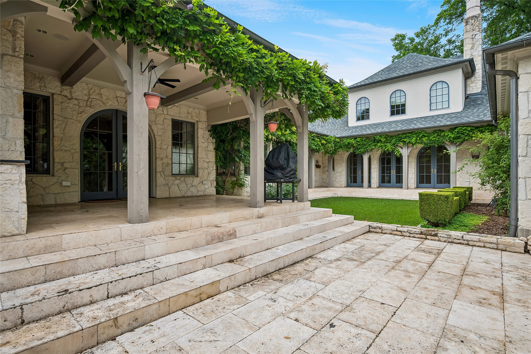 4424 Manning Lane Dallas TX 75220