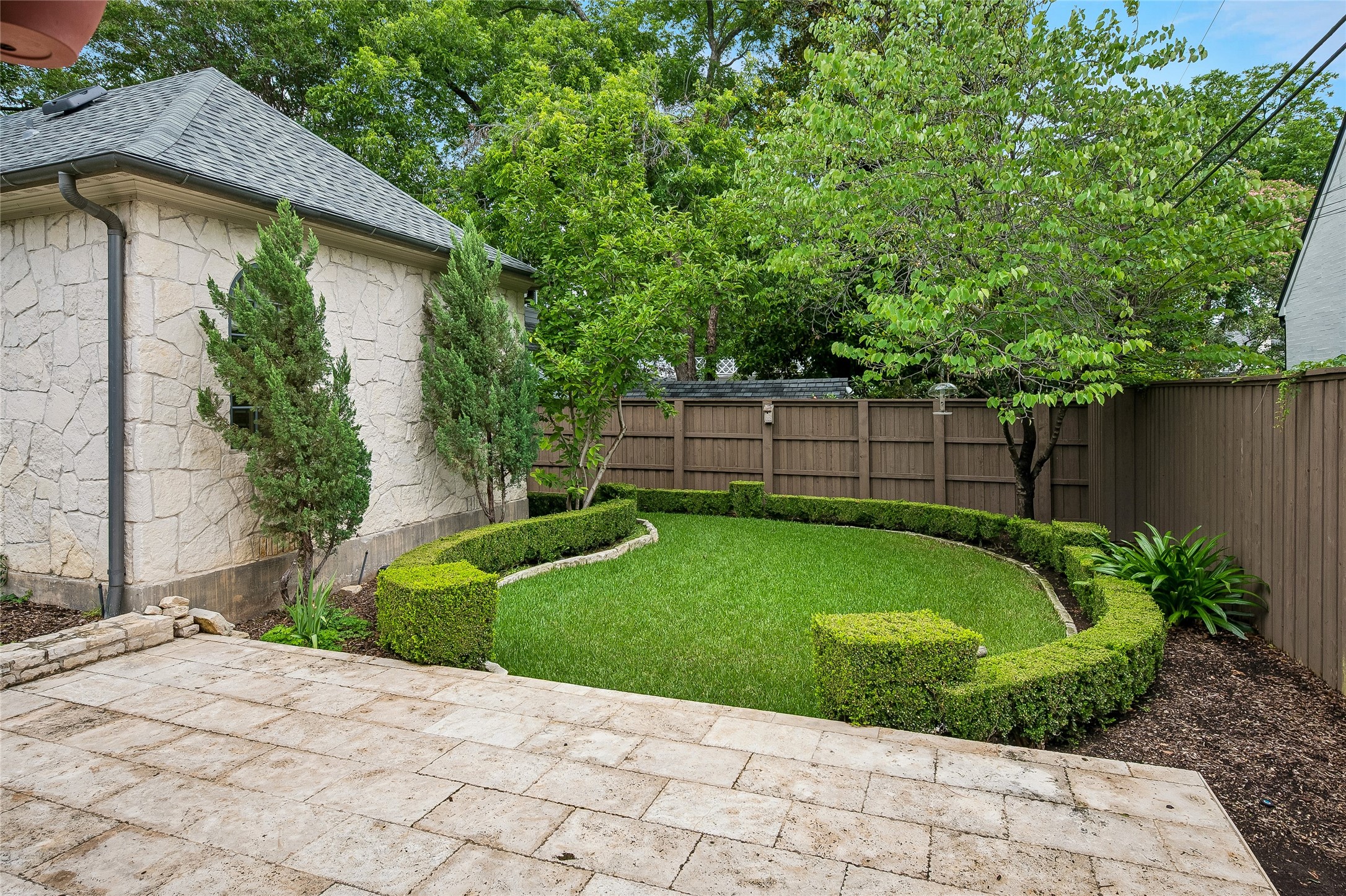 4424 Manning Lane Dallas TX 75220