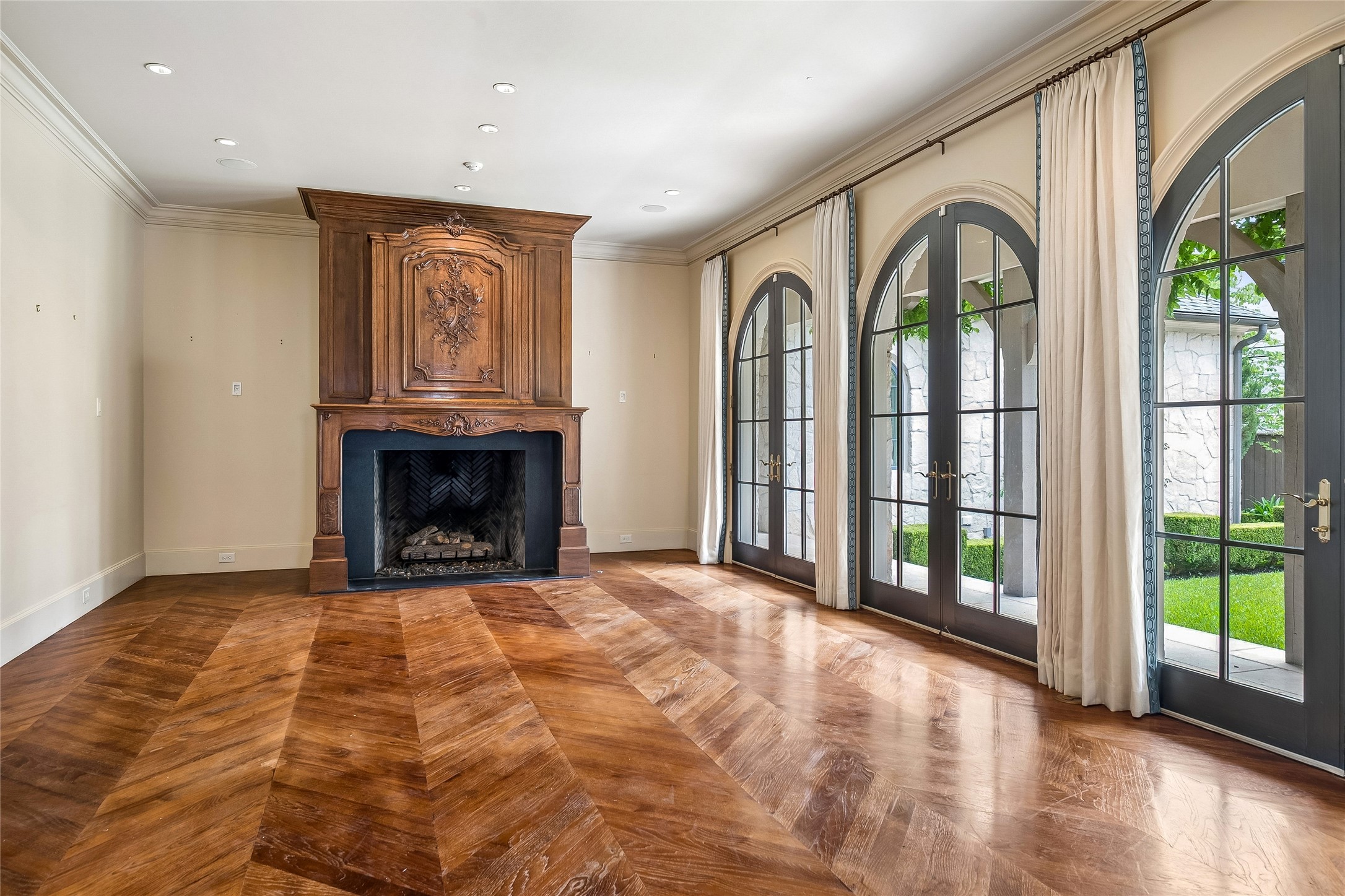 4424 Manning Lane Dallas TX 75220