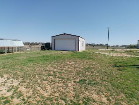 200 County Road 3170 Decatur TX 76234