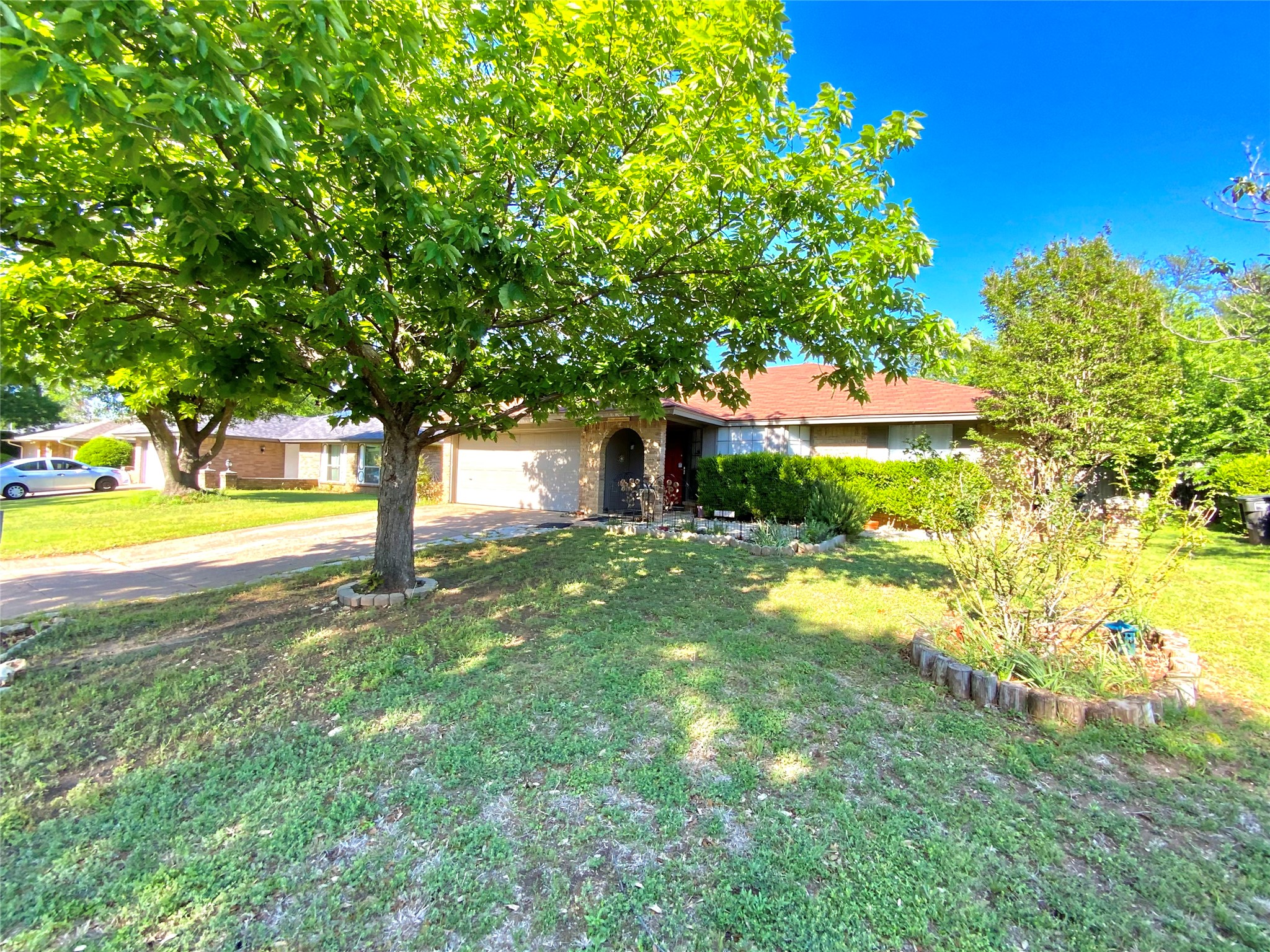 6917 Penhurst Drive Fort Worth TX 76133