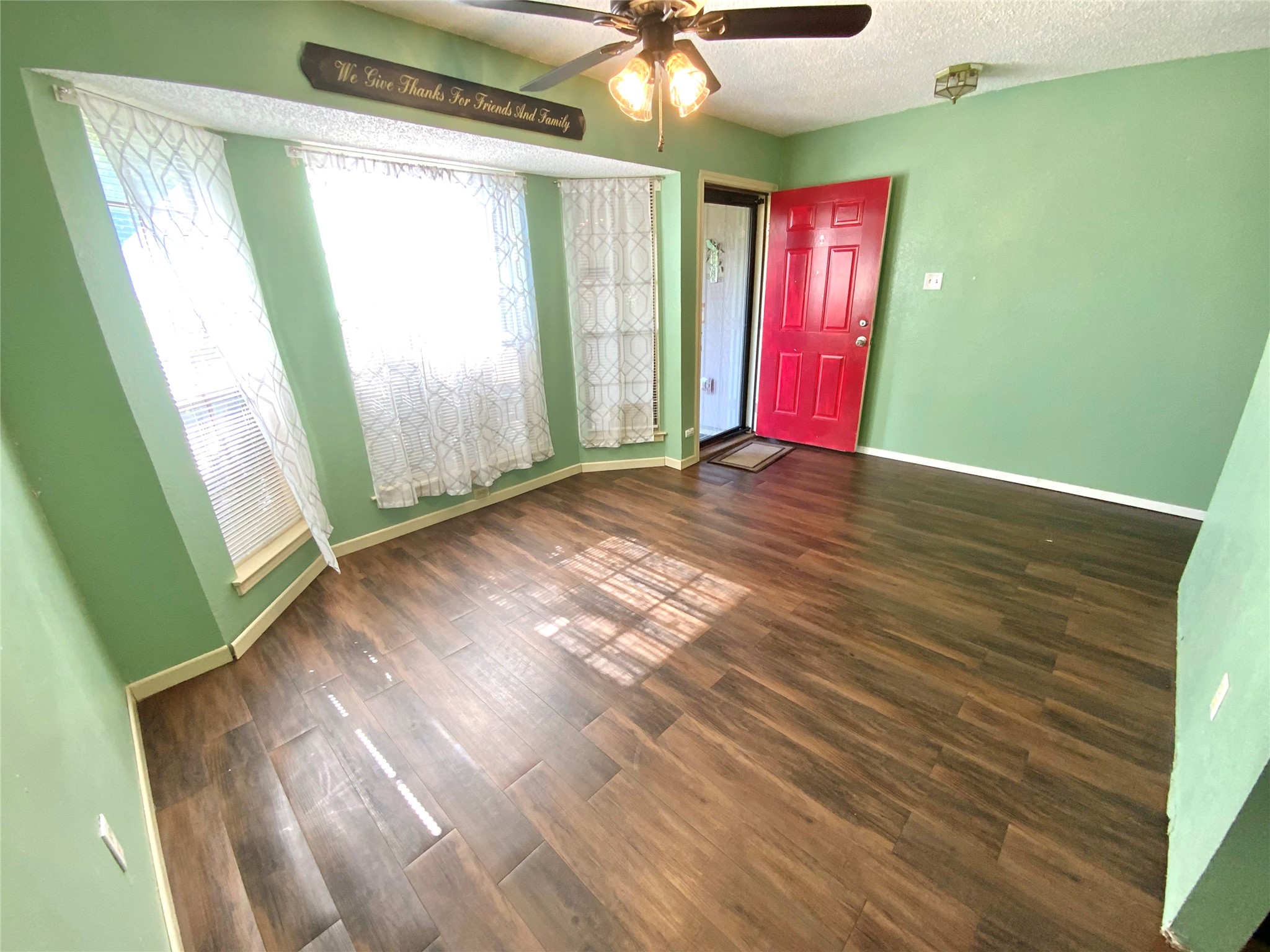 6917 Penhurst Drive Fort Worth TX 76133