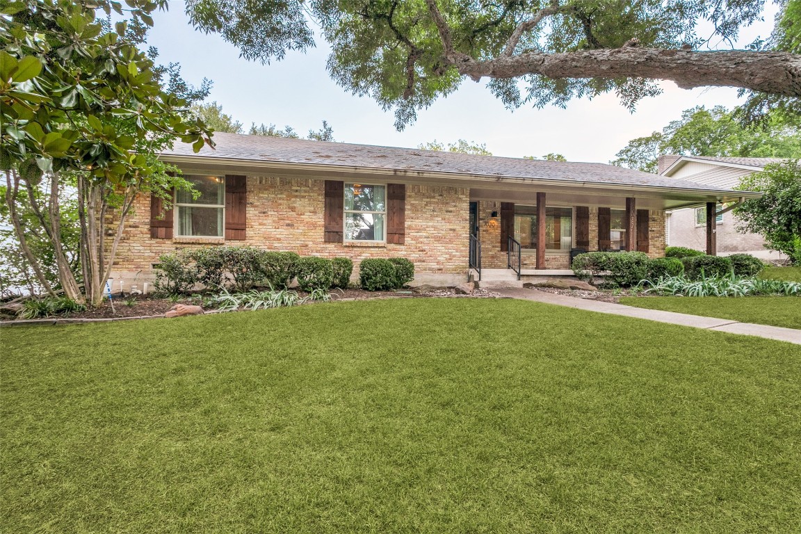7030 Winchester Street Dallas TX 75231