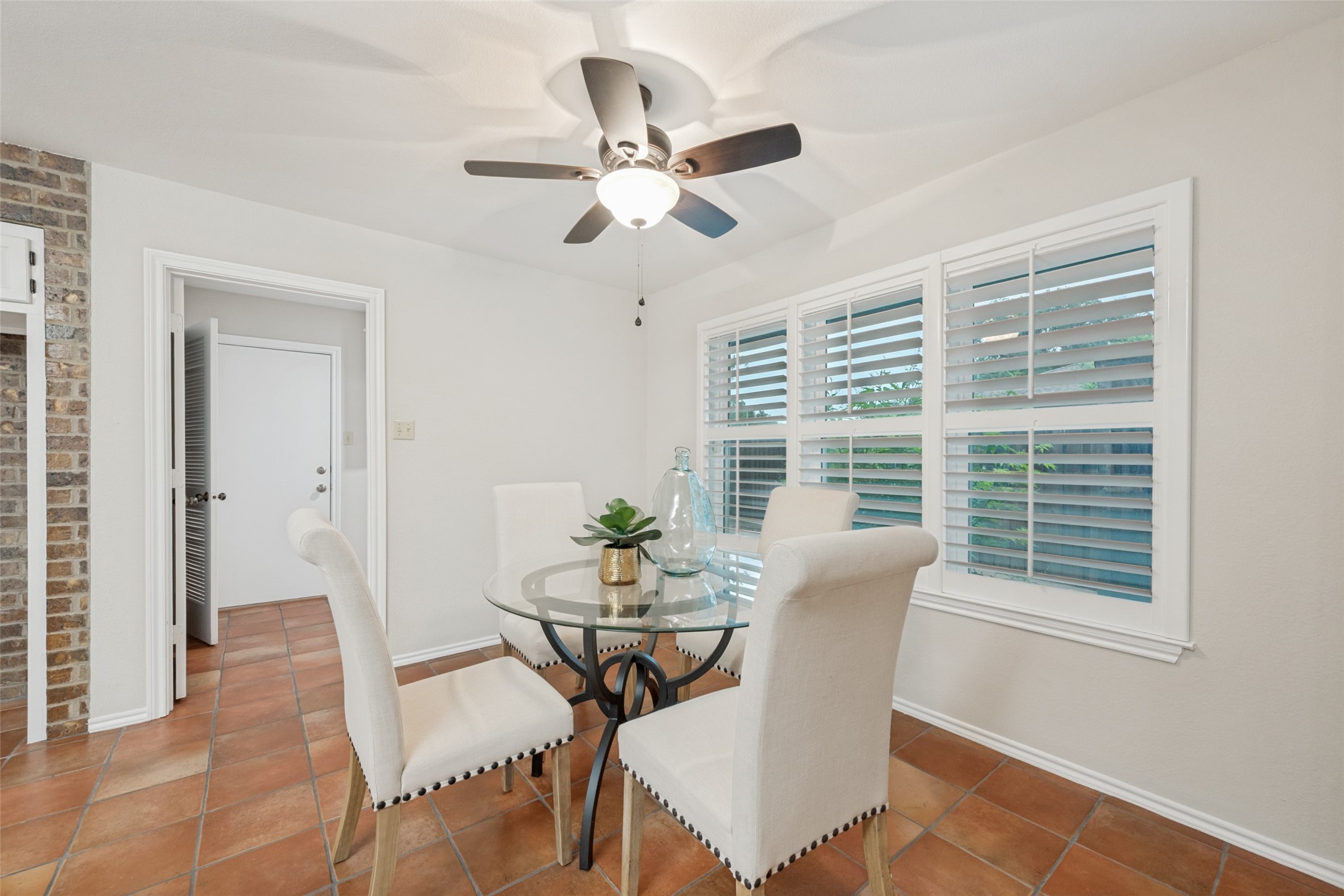 3814 Danbury Drive Arlington TX 76016