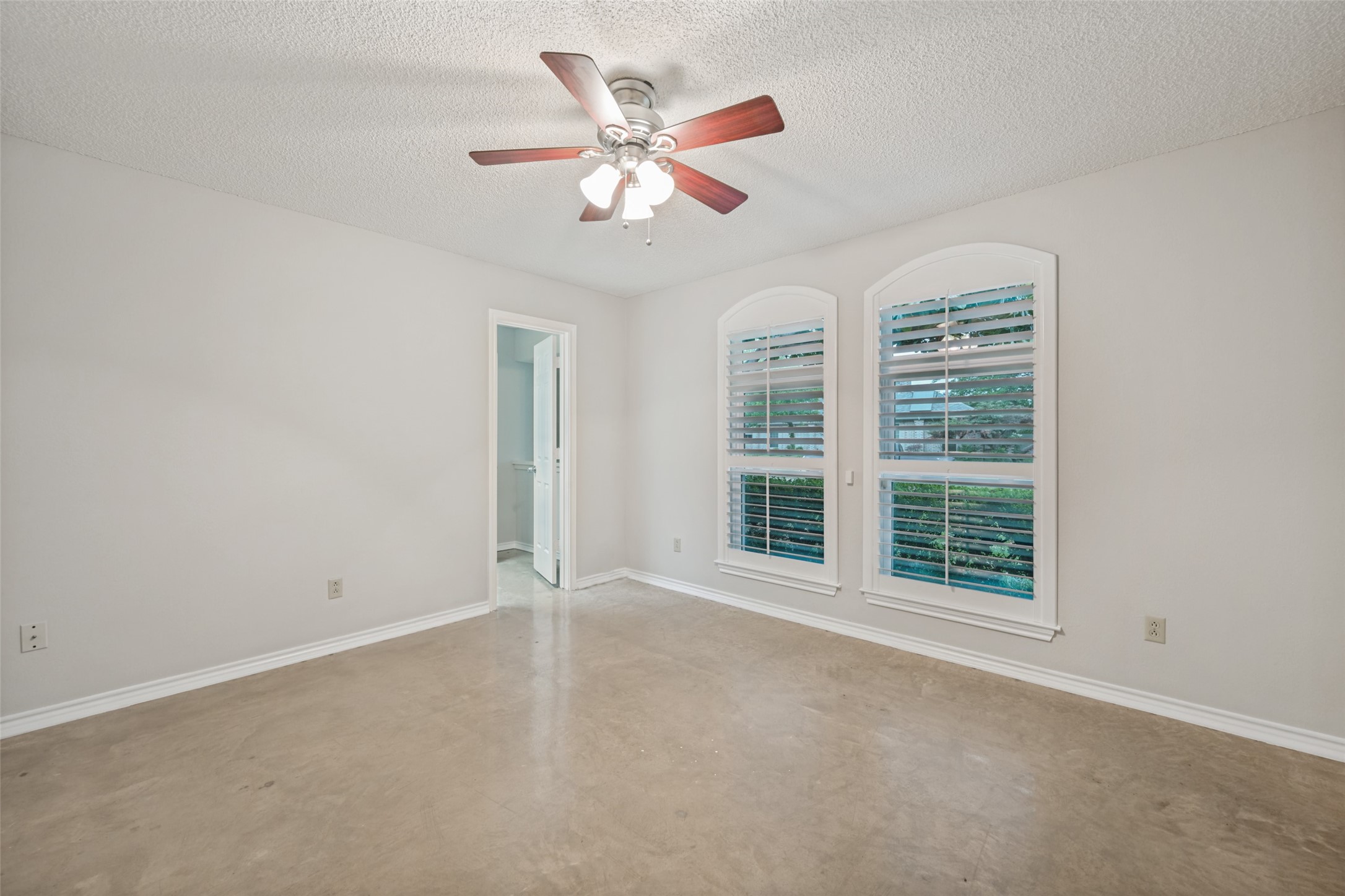 3814 Danbury Drive Arlington TX 76016