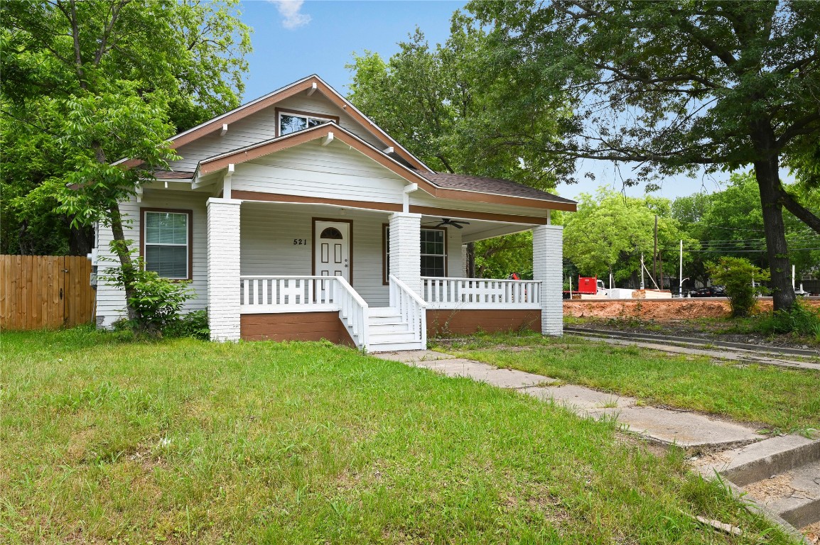 521 S Rusk Street Sherman TX 75090