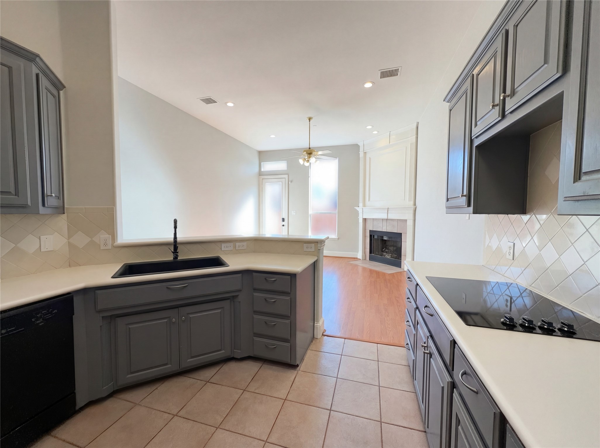 8112 Sycamore Drive Irving TX 75063