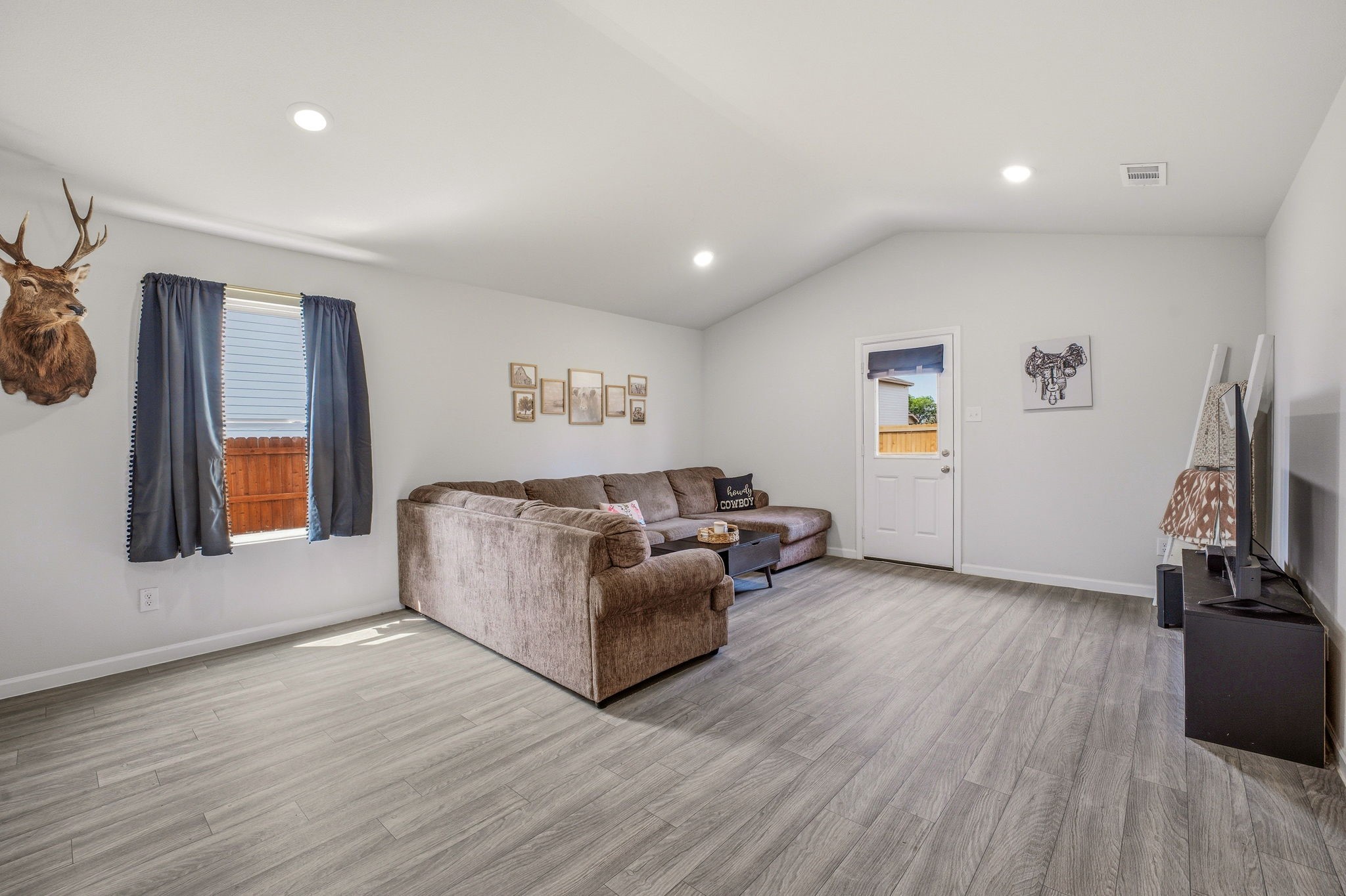 248 Peace Lily Way Tolar TX 76476