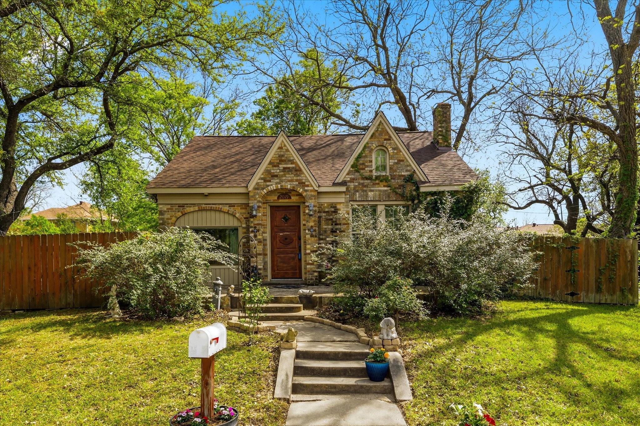 2019 Oneal Street Greenville TX 75401