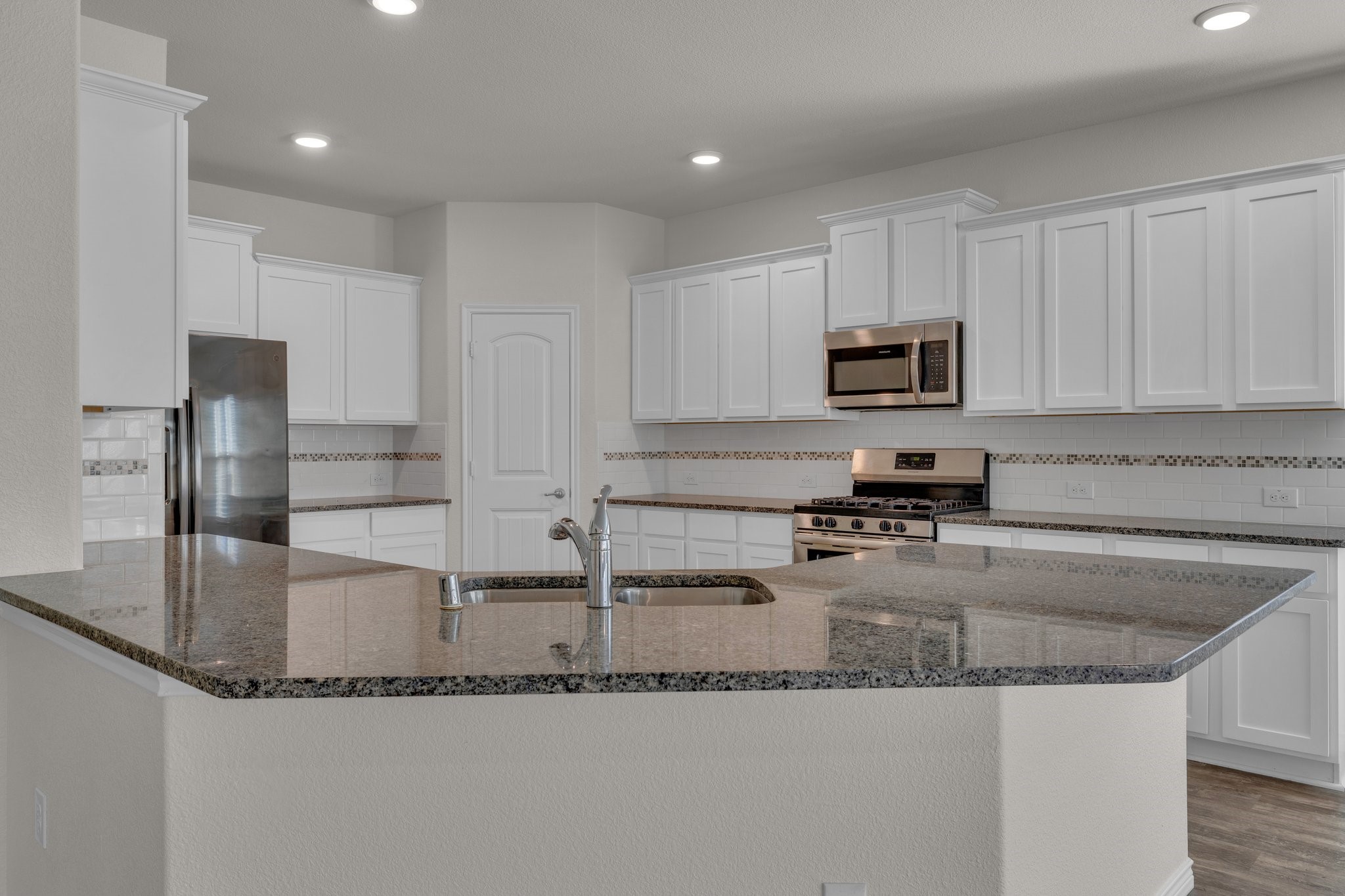 610 Bassett Hall Road Fate TX 75189