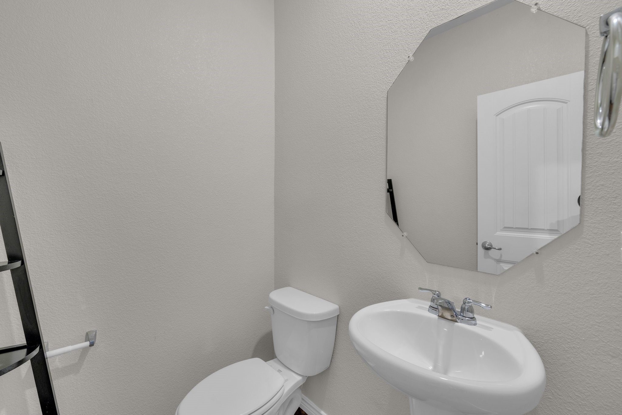 610 Bassett Hall Road Fate TX 75189