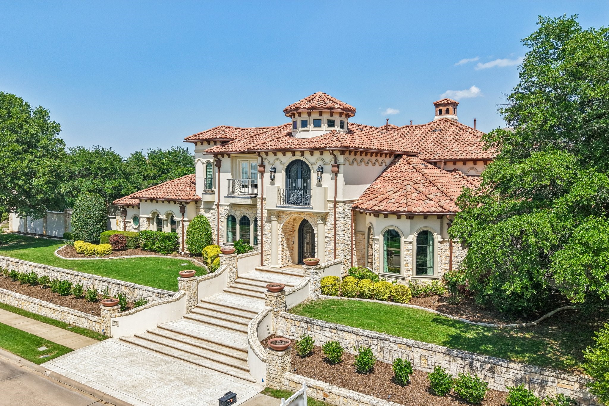 5526 Stone Canyon Drive Frisco TX 75034