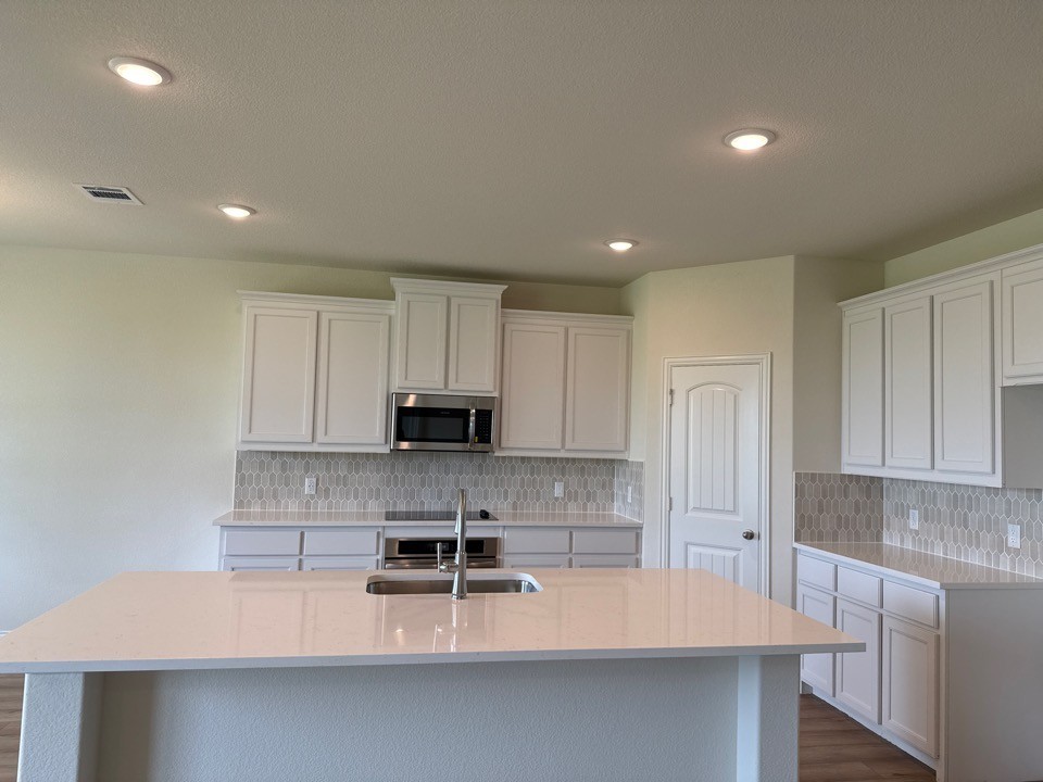 1113 Trinity Drive Springtown TX 76082