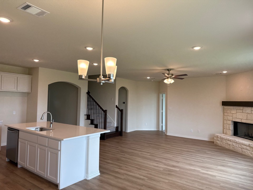 1113 Trinity Drive Springtown TX 76082