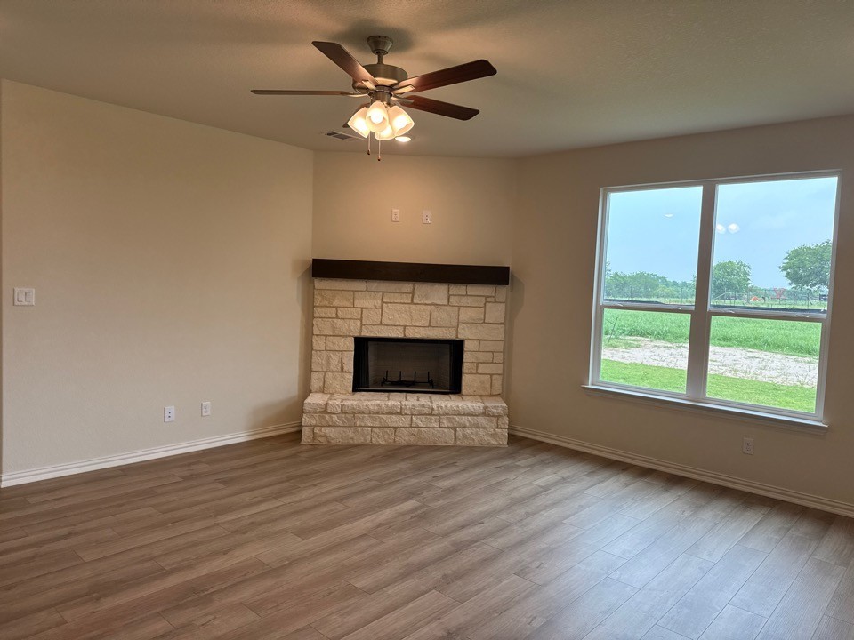 1113 Trinity Drive Springtown TX 76082