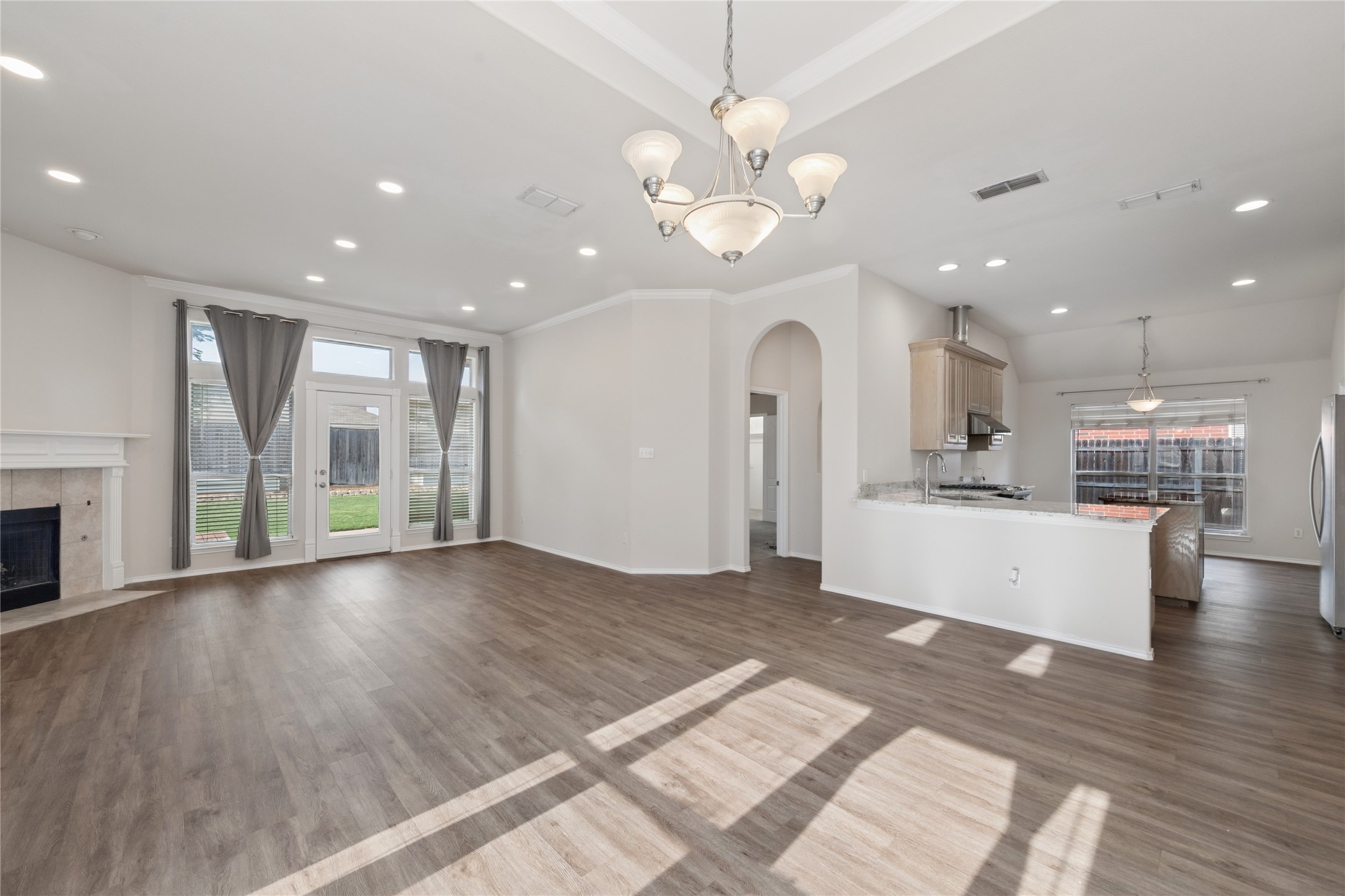 8953 Saranac Trail Fort Worth TX 76118