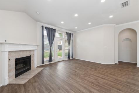 8953 Saranac Trail Fort Worth TX 76118