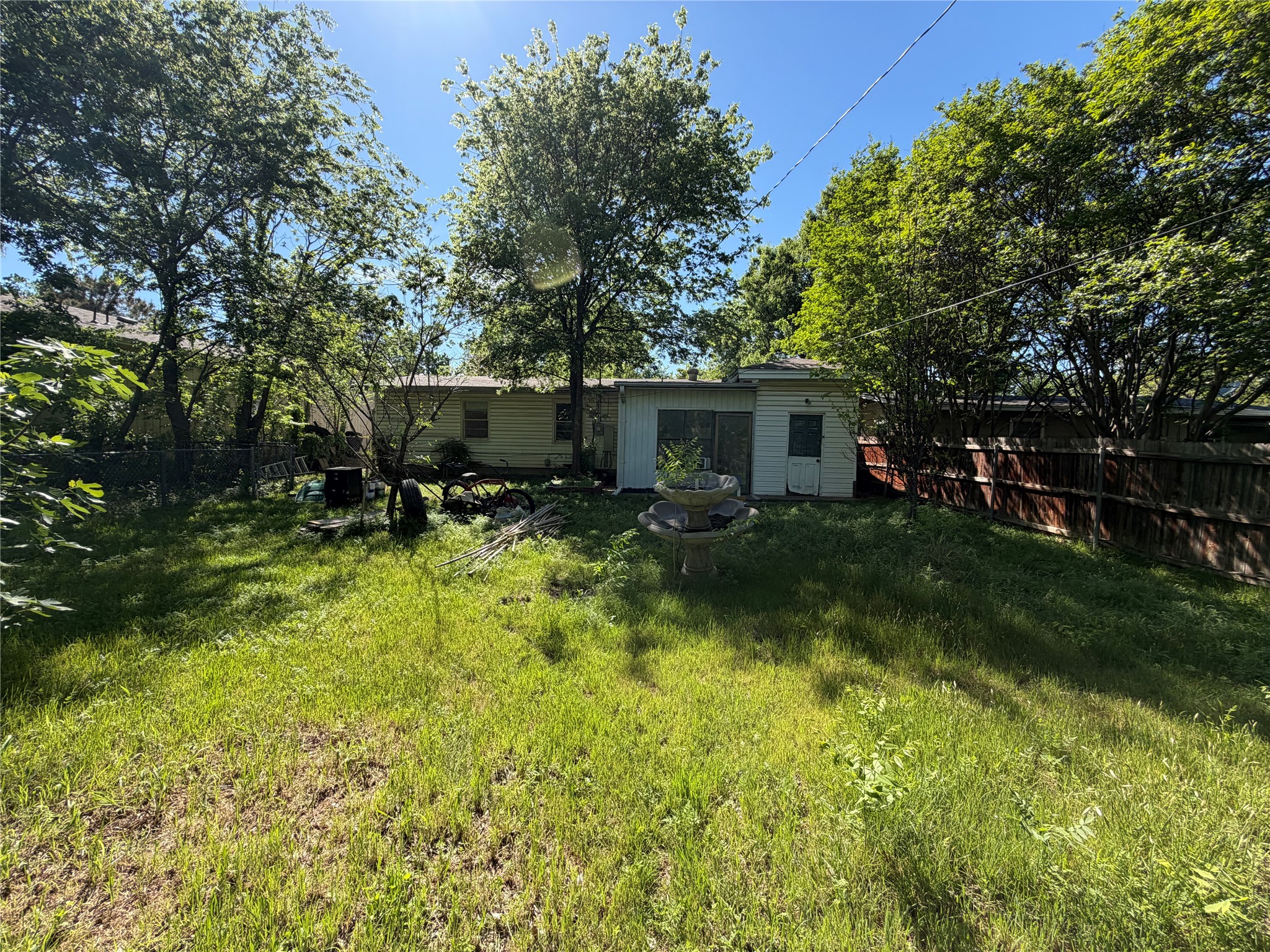 5013 Merida Avenue Fort Worth TX 76115