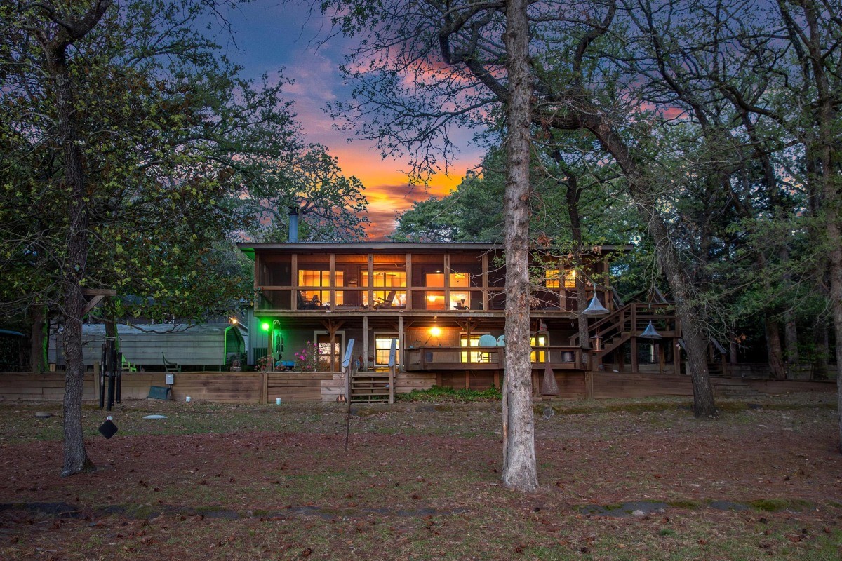 136 County Road 3232 Quitman TX 75783