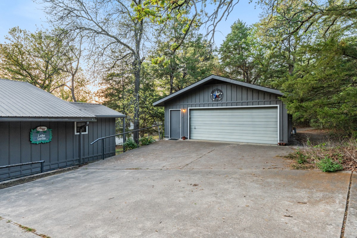 136 County Road 3232 Quitman TX 75783