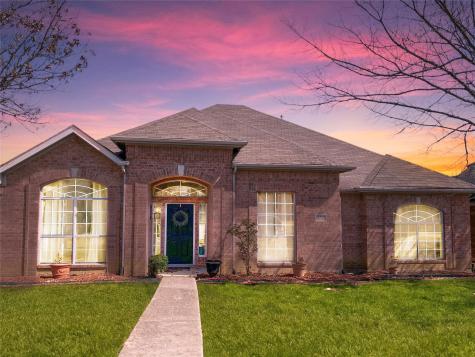 4718 Parkhaven Drive Garland TX 75043