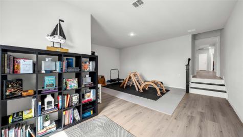 1017 Wrenwood Drive Justin TX 76247