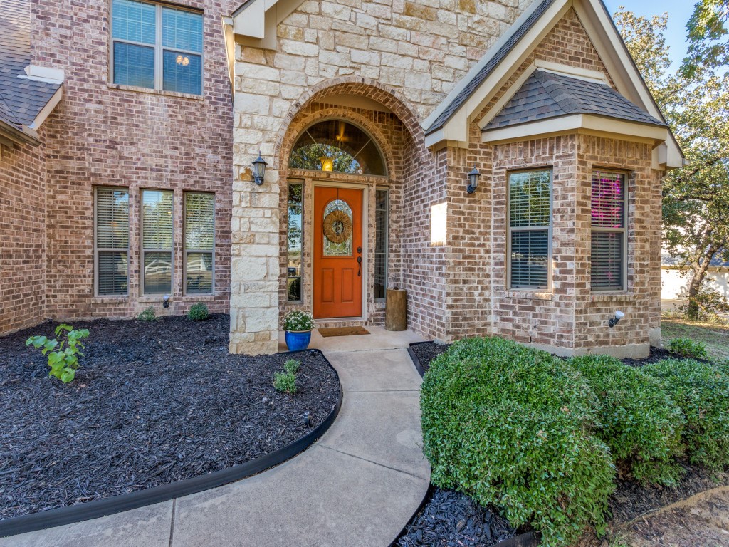 384 Fossil Rock Drive Azle TX 76020