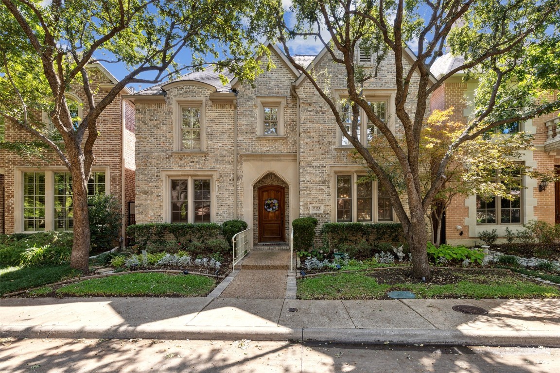 12123 Lueders Lane Dallas TX 75230