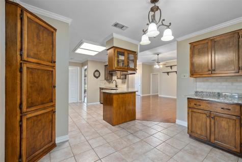 203 Lori Lane Brownwood TX 76801