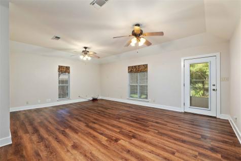 203 Lori Lane Brownwood TX 76801